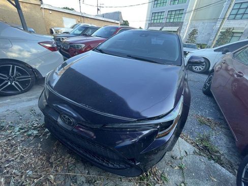 Used 2020 Toyota Corolla LE FWD image 21