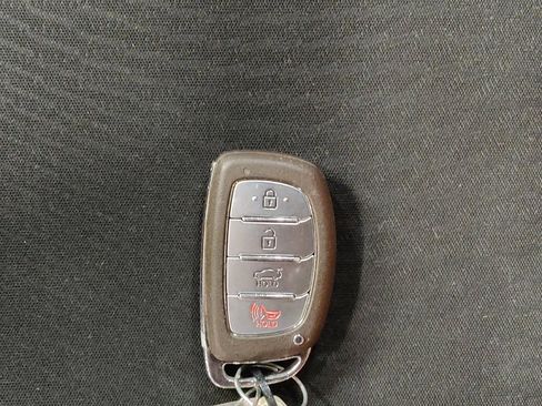 Used 2016 Hyundai Elantra Value Edition image 32