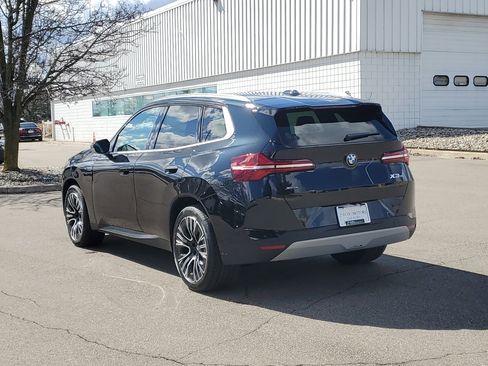 New 2026 BMW X3 xDrive30 w/ Premium Package image 2