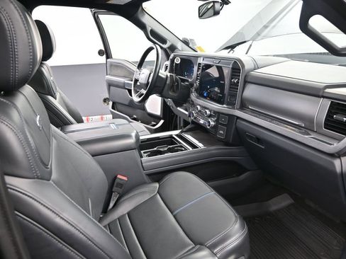 Used 2025 Ford F250 Platinum image 53