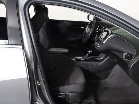 Used 2024 Chevrolet Malibu LT image 23