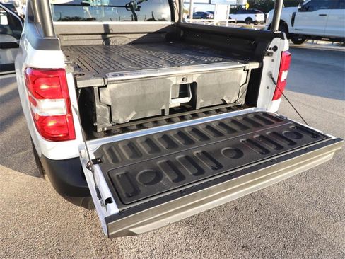 Certified 2025 Ford Maverick XLT w/ Equipment Group 302A image 12