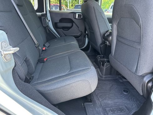 Used 2024 Jeep Wrangler Sport S AWD/4WD image 18