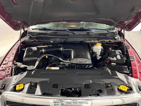 Used 2021 RAM 1500 Classic SLT image 22