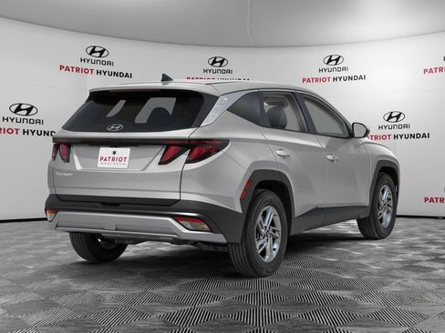 New 2026 Hyundai Tucson SE AWD/4WD image 2