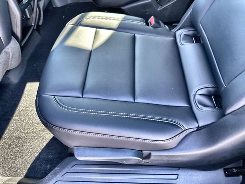 New 2026 GMC Acadia Elevation w/ Elevation Premium Package image 17