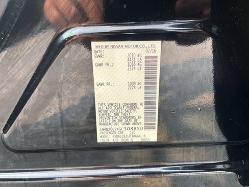 Used 2016 Nissan Leaf SL w/ Premium Package FWD image 24