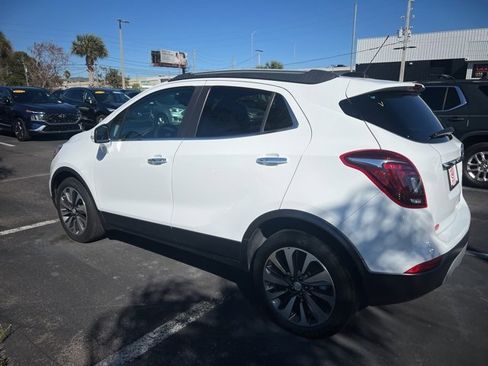 Used 2019 Buick Encore Essence image 4