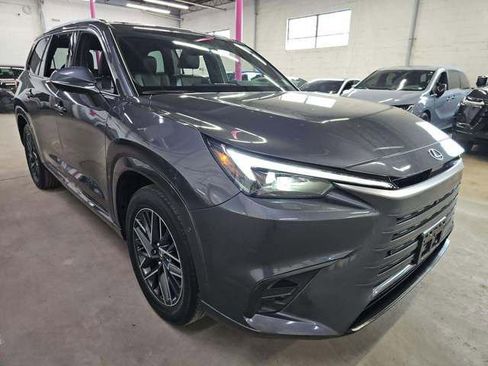 Used 2024 Lexus TX 350 AWD w/ Technology Package image 2