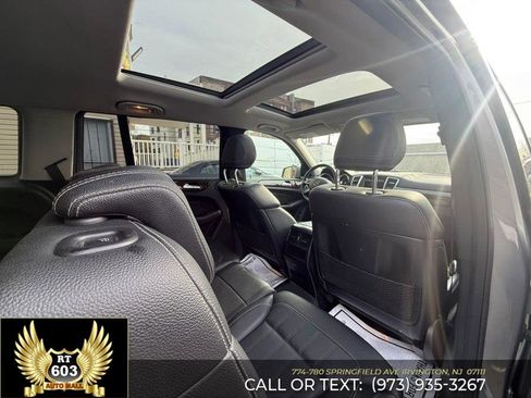 Used 2015 Mercedes-Benz GL 450 4MATIC w/ Lighting Package image 35