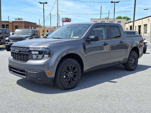 Used 2024 Ford Maverick XLT w/ XLT Luxury Package FWD image 3