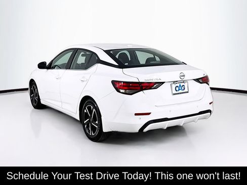 Used 2024 Nissan Sentra SV FWD image 5