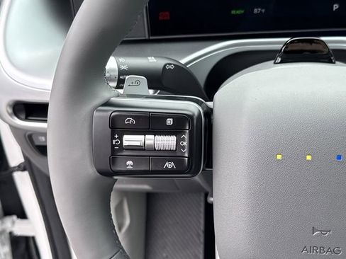 New 2026 Hyundai Ioniq 9 SEL image 19