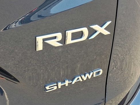 Certified 2025 Acura RDX SH-AWD image 30