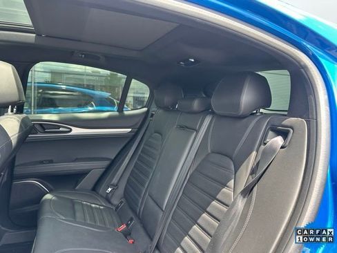 Used 2022 Alfa Romeo Stelvio Veloce image 8