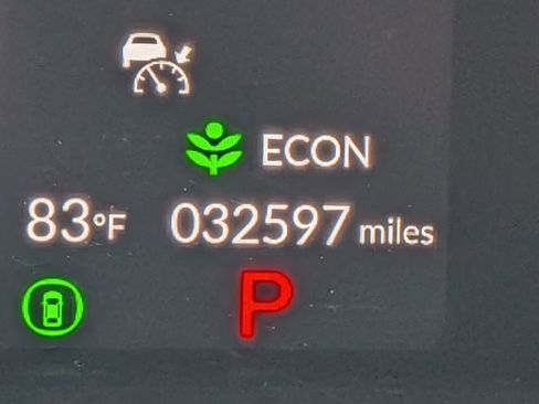 Used 2025 Honda Civic Sport image 21