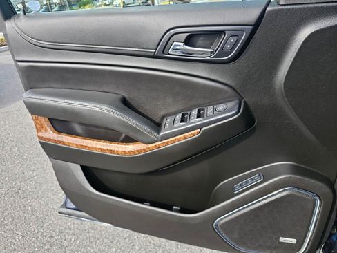 Used 2019 Chevrolet Tahoe Premier AWD/4WD image 29