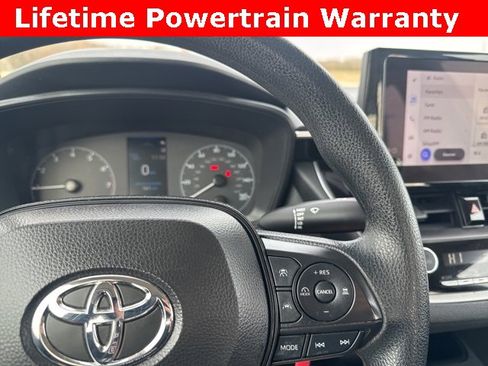 Used 2024 Toyota Corolla LE image 11