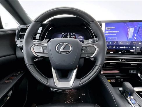 Used 2025 Lexus RX 350 Premium Plus w/ Convenience Package FWD image 6