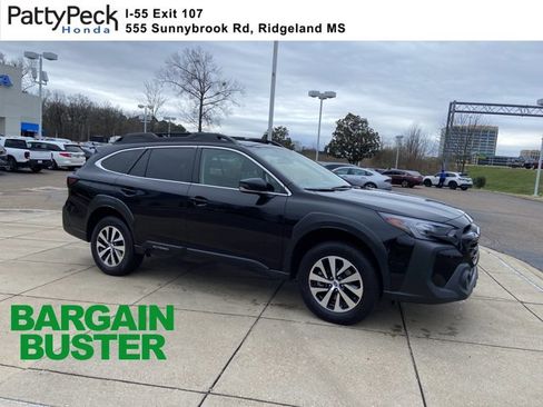 Used 2024 Subaru Outback Premium image 1