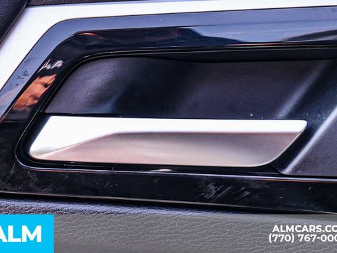 Used 2025 Mitsubishi Outlander SE FWD image 50