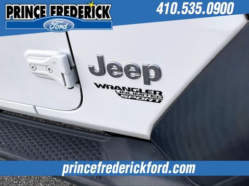 Used 2018 Jeep Wrangler Unlimited Sport S image 8