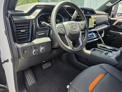 New 2026 GMC Sierra 2500 AT4 w/ AT4 Premium Plus Package AWD/4WD image 12