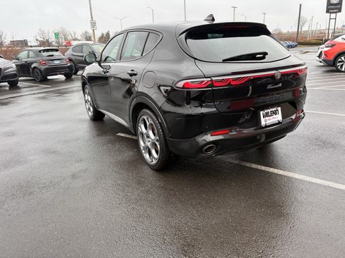 Certified 2024 Alfa Romeo Tonale Veloce image 9