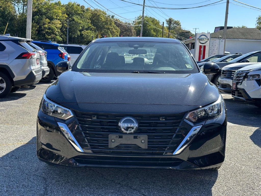 Used 2024 Nissan Sentra SV FWD image 9