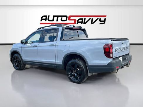Used 2024 Honda Ridgeline Black Edition image 5