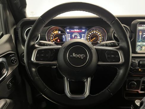 Used 2022 Jeep Gladiator Overland w/ Popular Equipment Package image 6