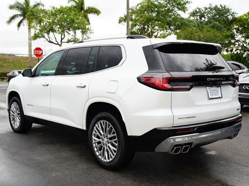 Used 2024 GMC Acadia Denali FWD image 16