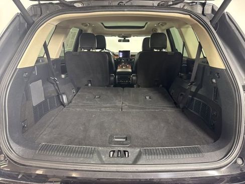 Used 2024 Lincoln Aviator Reserve AWD/4WD image 25