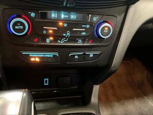 Used 2018 Ford Escape SEL w/ Canadian Touring Package image 15