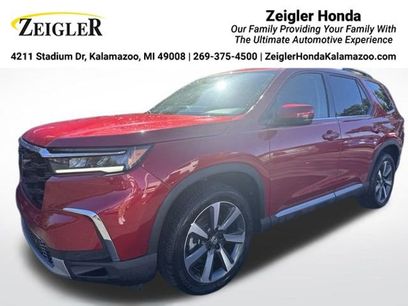 Certified 2025 Honda Pilot Touring