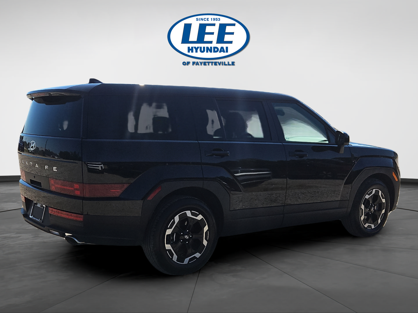 Used 2024 Hyundai Santa Fe SE FWD image 3