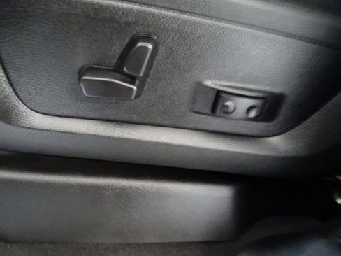 Certified 2024 RAM 2500 Big Horn w/ Bed Utility Group image 3