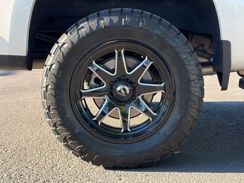 Used 2024 Chevrolet Silverado 1500 High Country image 10