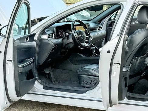 Used 2022 Kia K5 GT-Line w/ GT-Line FWD Premium Package image 16