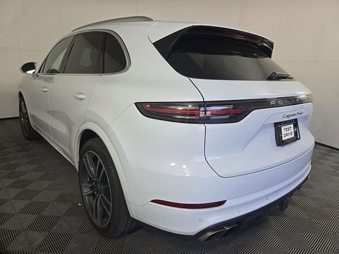 Used 2021 Porsche Cayenne Turbo AWD/4WD image 7