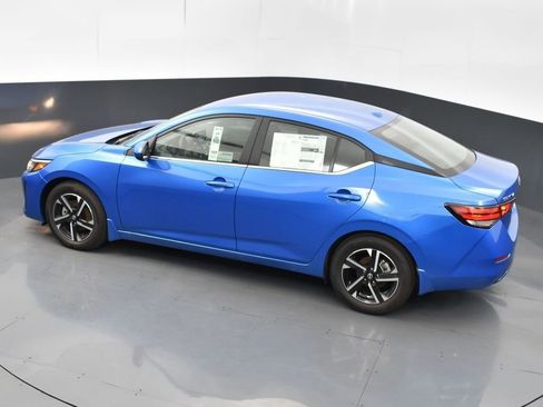 Used 2025 Nissan Sentra SV image 46