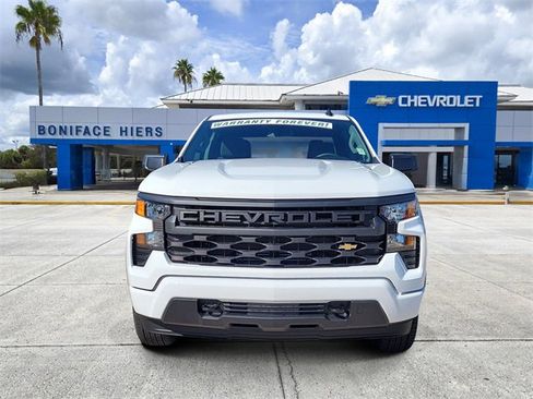 New 2026 Chevrolet Silverado 1500 Custom image 2