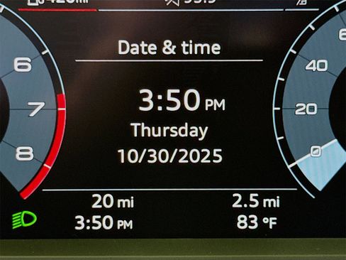 New 2025 Audi Q3 2.0T Premium image 12