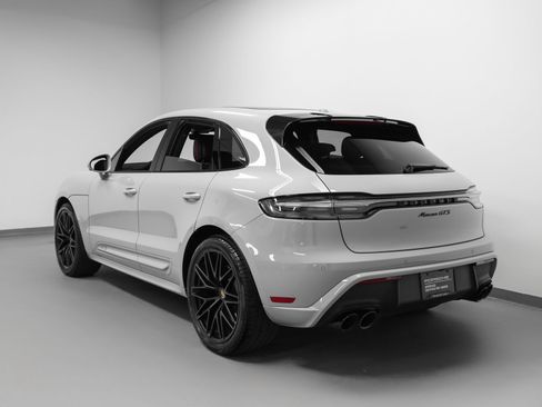 Certified 2023 Porsche Macan GTS AWD/4WD image 3