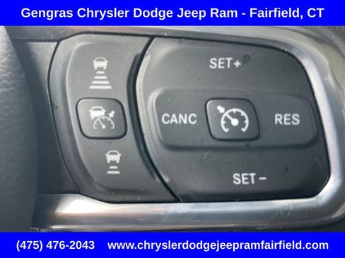 Certified 2025 Jeep Wrangler Unlimited Sahara AWD/4WD image 53