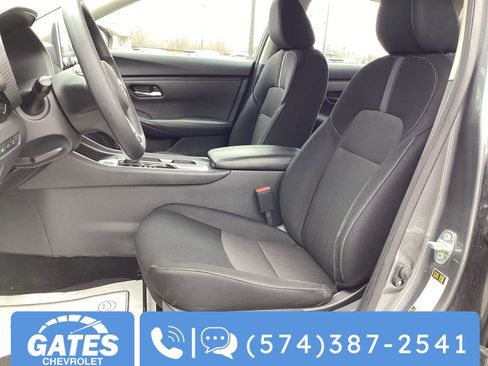 Used 2025 Nissan Sentra SV image 10