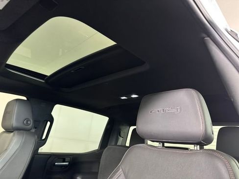 Used 2020 GMC Sierra 1500 AT4 w/ AT4 Premium Package image 12