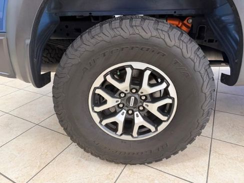 Used 2020 Ford F150 Raptor w/ Equipment Group 802A Luxury AWD/4WD image 17