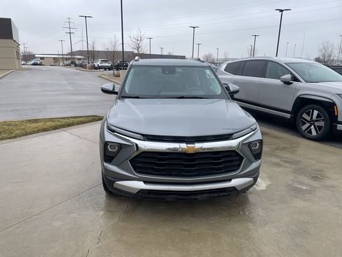Used 2024 Chevrolet TrailBlazer LT image 28
