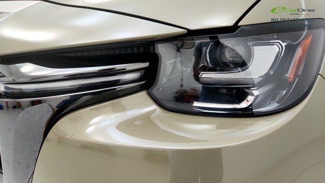 Used 2025 MAZDA CX-70 Plug-In Hybrid w/ Premium Plus AWD/4WD image 24
